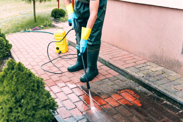 Best Gas Station Cleaning  in Summit, WA